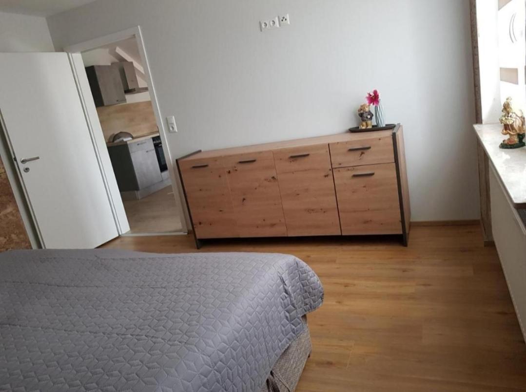 Geishoehe Landgasthof Rose Dammbach Camera foto